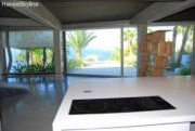 Benidorm Luxury villa located at the top of Benidorm. Haus kaufen