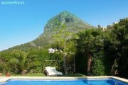 Jávea Montgó PROVISIONSFREI !!! moderne 353 qm Villa, 4 Schlafzimmer, 3 Badezimmer, Gartenteich, Schwimmbecken, 2.272 qm Grundstück, Haus