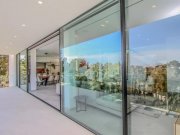 Palma de Mallorca Luxuriöse Neubau-Villa mit Pool und Meerblick im exklusiven Son Vida Haus kaufen