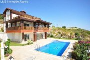 Alanya/Tepe Luxus Villa mit Panorama Meerblick in Alanya zu verkaufen. Haus kaufen