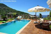 Alanya/Tepe Luxus Villa über den Dächern Alanyas zu verkaufen. Haus kaufen