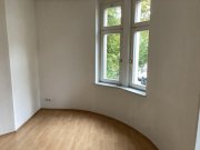 Zwickau Vermietete 2-Raum-Wohnung mit Balkon in attraktiver Lage! Wohnung kaufen