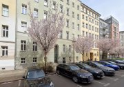 Berlin Klassisch schöne Altbauwohnung nahe Zionskirchplatz
Berlin-Mitte Wohnung kaufen