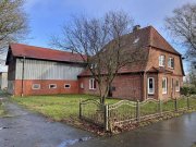 Schalkholz Ihr neues Zuhause: Bauernhaus mit 2 Wohnungen und Scheune, Platz für die ganze Familie in Schalkholz Haus kaufen