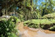 Cachoeiras de Macacu Florierenden Milchbauernhof in Traumlage in Brasilien BR101 Gewerbe kaufen