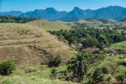 Cachoeiras de Macacu Florierenden Milchbauernhof in Traumlage in Brasilien BR101 Gewerbe kaufen