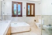 Benahavis Bankobjekt Luxus Villa El Madroñal Haus kaufen