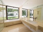 Marbella Fantastisch, luxuriös, modern! Neubau-Villa in beliebter Wohnlage Haus kaufen