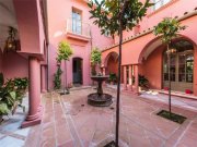 Marbella Großzügige Villa im klassischen Stil Haus kaufen