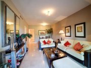 Marbella Luxuriöses, großzügiges Apartment am Golfplatz Wohnung kaufen