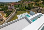 Benahavis Beziehen Sie jetzt Ihre schlüsselfertige Luxusvilla in Benahavis, El Paraiso Alto. Haus kaufen