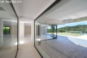 BENAHAVIS Neubau Villa mit Meerblick am Golfplatz Haus kaufen