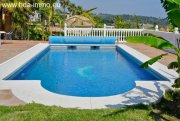 Estepona HDA-immo.eu: 4 Schlafzimmer Villa in Estepona mit Meerblick. Haus kaufen