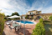 Estepona Villa mit Gästehaus in Estepona, Meerblick, grosses Grundstück, Haus kaufen