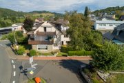 Eschenburg ++ KRAG Immobilien ++ Werkstatt/Großraumbüro, Einzelbüros, Wohnräume ++ zentral Haus kaufen