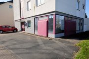 Holzminden Gewerbe- / Büro-, Praxisfläche mit Doppelgarage im Erdgeschoss - Holzminden Gewerbe kaufen