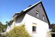 Eschershausen Ein- bis Zweifamilienhaus in ruhiger Ortsrandlage von Eschershausen! Haus kaufen