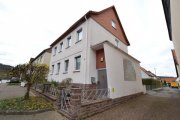 Eschershausen Einfamilienhaus im Zentrum von Eschershausen! Haus kaufen