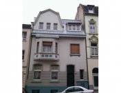 Mönchengladbach Gepflegtes 3 Parteienhaus - Renditeobjekt für Liebhaber historischer Immobilien! Haus kaufen