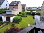 Mönchengladbach Ein- bis Zweifamilienhaus; sanierungsbedürftig (incl. Bauland im Wert von rd. 120.000 EUR) Haus kaufen