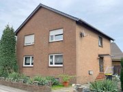 Kleve (Kreis Kleve) Kleve-Griethausen: vermietetes Zweifamilienhaus oder Mehrgenerationenhaus mit Garage Gewerbe kaufen