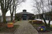 Kleve (Kreis Kleve) Vielseitig nutzbares Gewerbeobjekt mit Büro- und Lagergebäude in Kleve-Kellen Gewerbe kaufen