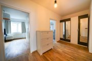 Köln City Vibes! 2-Zimmer-Stadtperle mit Balkon am Aachener Weiher Wohnung kaufen