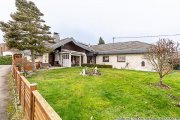 Harscheid Großzügiger Bungalow mit Garten und Garagen im Höhenort Harscheid Haus kaufen