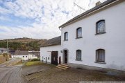 Antweiler Stark sanierungsbedürftiges Bauernhaus mit viel Platz in Scheune und Stall in Antweiler/Ahr Haus kaufen