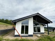 Hellenthal Exklusiver Neubau-Bungalow mit fantastischer Aussicht in Hellenthal Haus kaufen