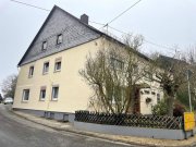 Kirchberg (Hunsrück) ehemaliger Bauernhof in Ortsmitte mit sehr viel Platz mit kleinem Vorgarten Haus kaufen