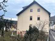 Bärweiler Zentral und doch ruhiges Einfamilien-Wohnhaus mit Parkplatz und Garten in Kirn / Hunsrück, nur 600 Meter bis ins Zentrum Haus