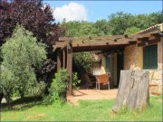 Guardistallo ***Toscana Guardistallo, großes, autarkes Feriendorf, mit Campingplatz, in Toplage, sucht Eigentümer*** Haus kaufen