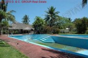 Cabarete Grundstück mit Pool, Bar und kleinem Wohnhaus! Grundstück kaufen