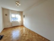 Wiesbaden Attraktives Reihenendhaus mit Garage und Garten in Wiesbaden - Bereits freigestellt Haus kaufen