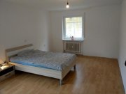 Leonberg 3,5 Zimmer XXL Erdgeschoss Wohnung mit Terrasse und Garage Wohnung kaufen