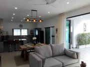 Hua Hin Poolvilla, 3 Schlafzimmer, 3 Bäder, zentral in Hua Hin gelegen Haus kaufen