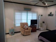 Hua Hin Poolvilla, voll möbliert, 3 Schlafzimmer, 3 Bäder, Hua Hin Nord Haus kaufen