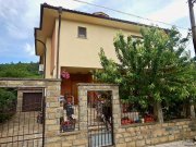 Burgas Gediegene Villa mit Bergblick Haus kaufen