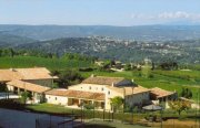 Cavaillon (bei) Weingut auf 72 Hektar Land in der Französischen Provence bei Cavaillon Gewerbe kaufen