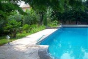 Cheval-Blanc Schöne und stilvolle Villa mit viel Umschwung im Herzen der Provence und mit Swimming Pool Haus kaufen