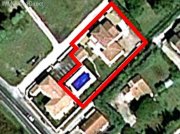 Lagnes Traumhafte, äusserst stilvolle Villa in der Provence mit grossem Swimming Pool auf sehr gepflegtem Grundstück Haus kaufen