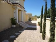 Lagnes Traumhafte, äusserst stilvolle Villa in der Provence mit grossem Swimming Pool auf sehr gepflegtem Grundstück Haus kaufen