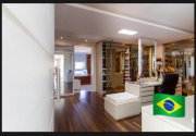 Porto Alegre Luxury Home with 427 m² living space in Porto Alegre Haus kaufen