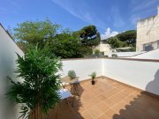 Arenys de Mar Maisonette Wohnung mit einer wunderschönen Terrasse im Zentrum von Arenys de Mar. Sie gehört zu einem komplett sanierten mit