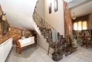 Avgorou Spacious 4 bedroom, 2 bathroom family home on corner plot with Title Deeds for the land in quiet residential area of Avgorou - 