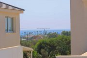 Ayia Napa First Floor studio apartment with Title deeds and sea views in Ayia Napa - CGA104.This apartment is located on an established in