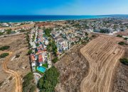 Ayia Thekla 3 bedroom, 2 bathroom villa on huge 505m2 plot with swimming pool and TITLE DEEDS in fantastic location of Ayia Thekla - gorgeo