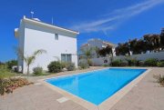 Ayia Thekla 3 bedroom, 2 bathroom detached villa with Title Deeds and Private Swimming Pool in Ayia Thekla - OVT101Located less than 350m