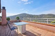 Barcelona Schönes Haus mit Schwimmbad in der Nähe von Rectoret mit fantastischem Blick auf Collserola. Es wurde 1999 mit einer von 252 a